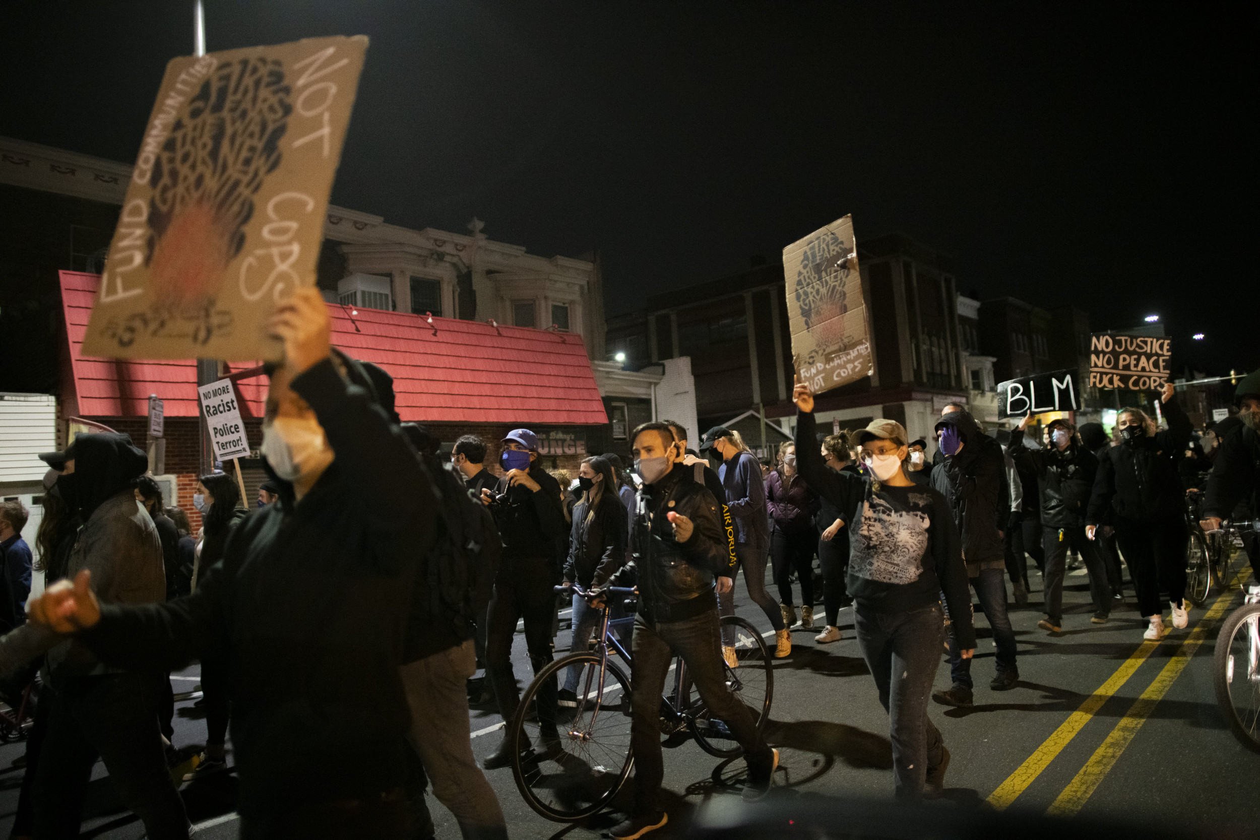 National Guard Deployed as Philadelphia Sees Second Night of Looting, Protests After Police Shooting of Black Man thumbnail