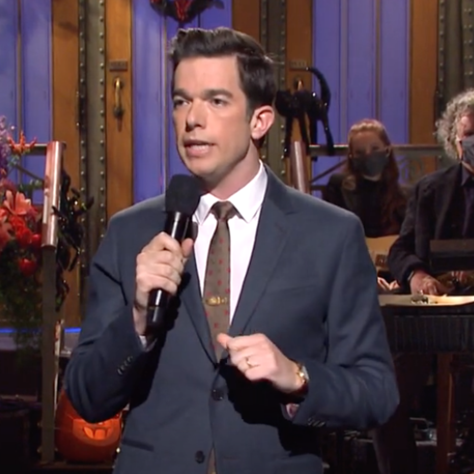 John Mulaney Urges Americans To Vote In Elderly Man Contest In Snl Monologue
