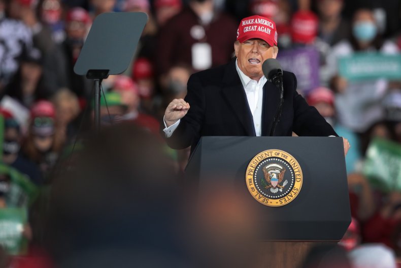 Trump DM Iowa