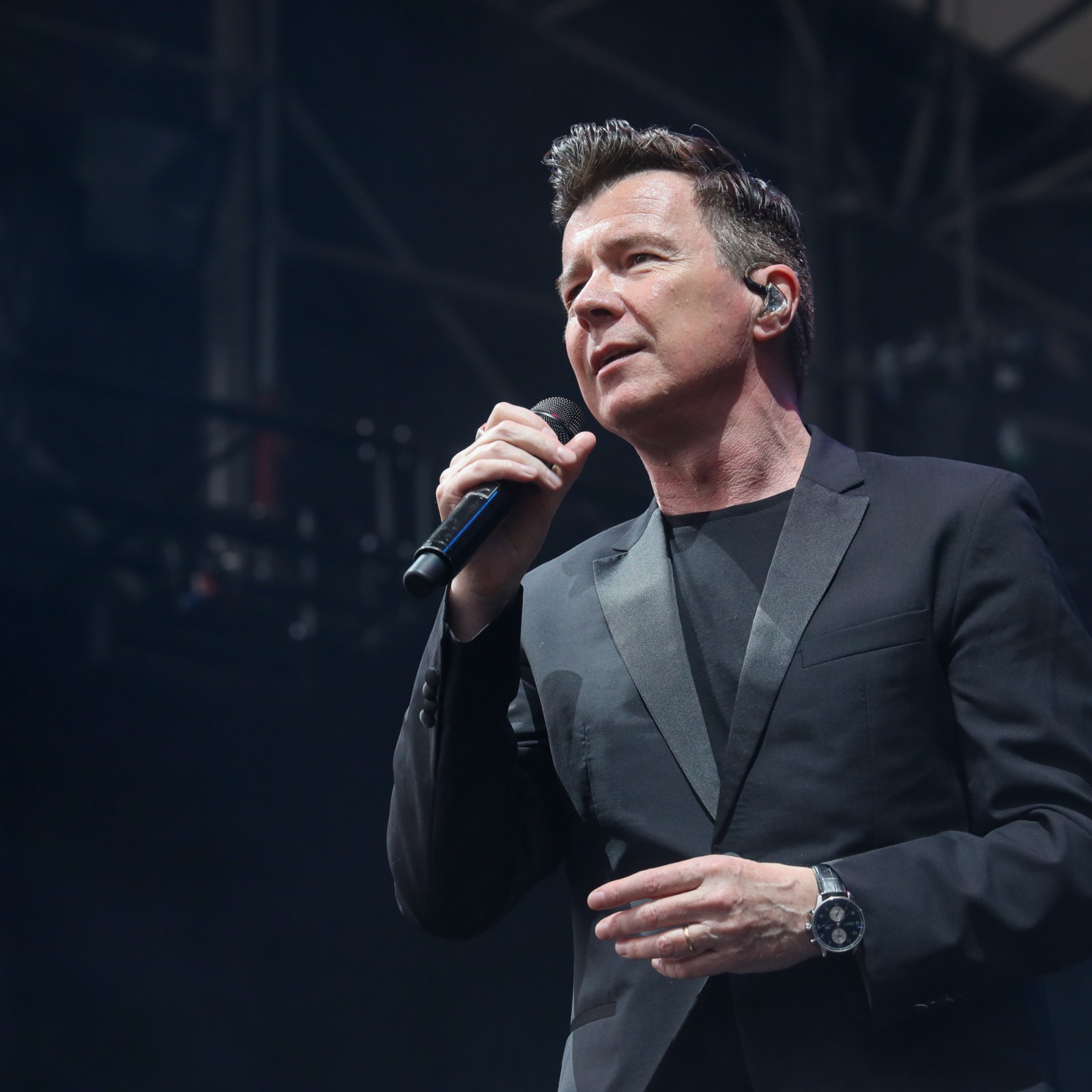 What does 'Rickrolled' mean on TikTok? - Quora