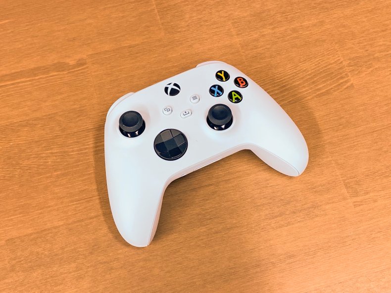 Xbox Series S Review - Controller