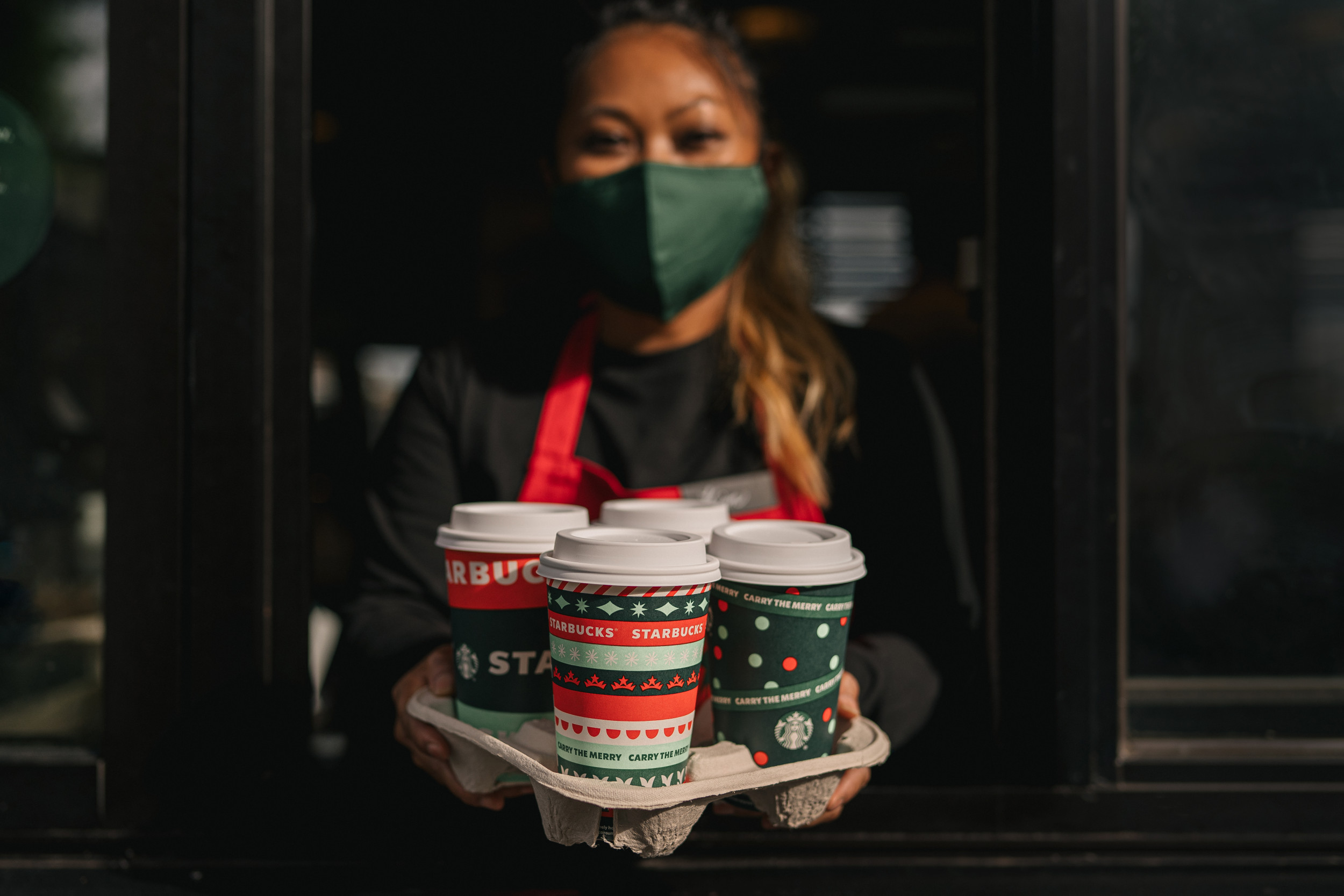 A Brief History of Starbucks' Holiday Cup Controversies - Eater