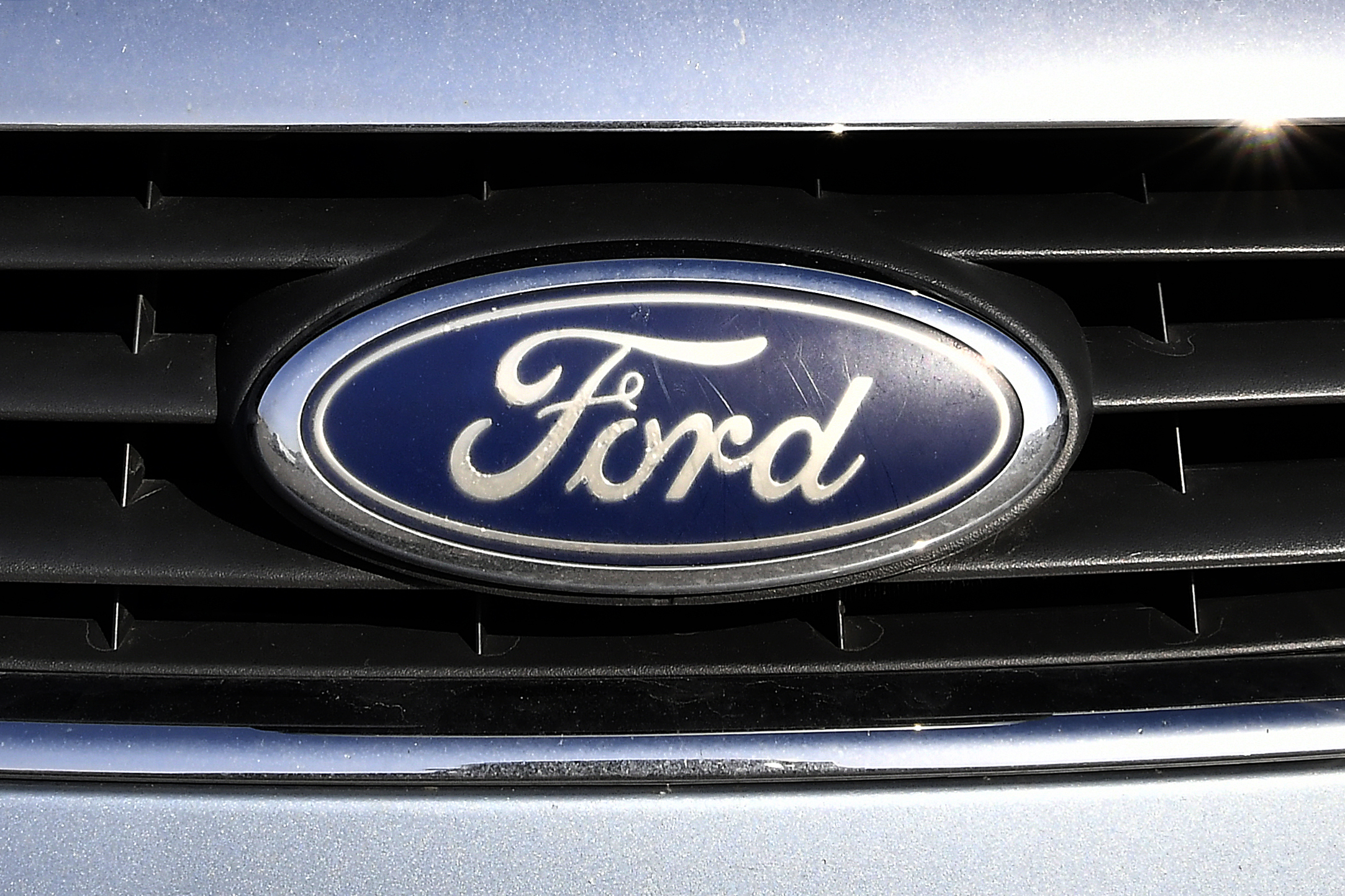 Ford Explorer Recall For Over 375,000 SUVs to Fix Suspension Problems