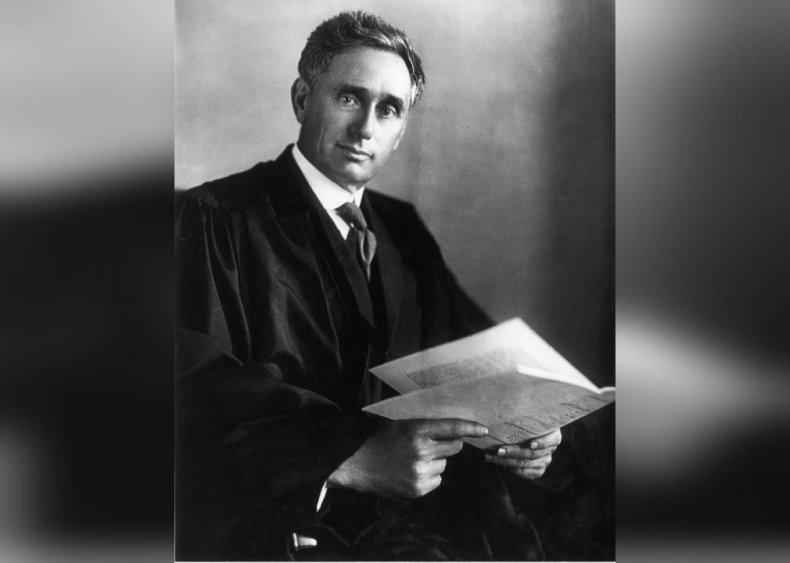 1916: The first Jewish man is appointed to the Supreme Court 1916: The first Jewish man is appointed to the Supreme Court