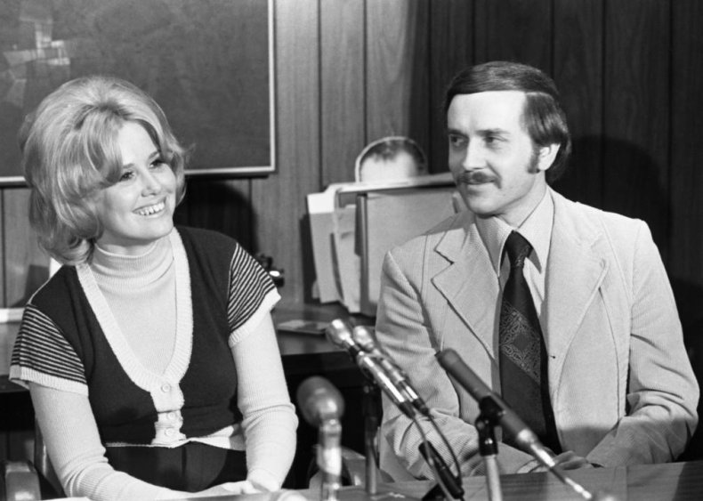 1973: Roe v. Wade 1973: Roe v. Wade