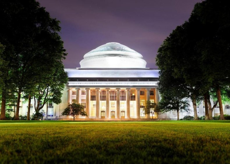 Best college for low-income students: Massachusetts Institute of Technology