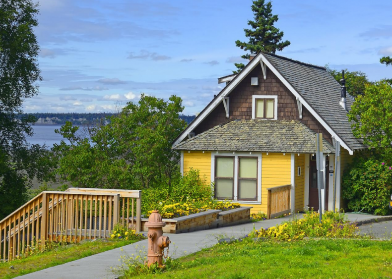Alaska: Oscar Anderson House, Anchorage