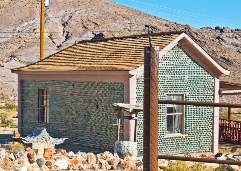 Nevada: Tom Kelly's Bottle House, Rhyolite