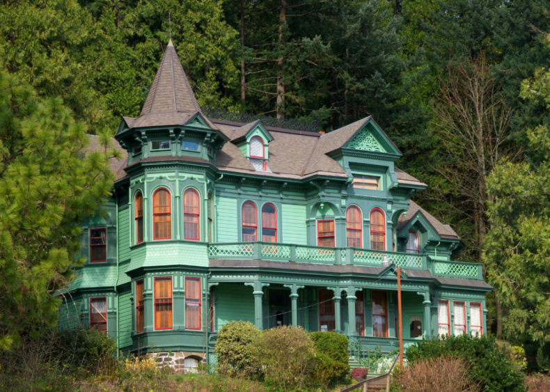 Oregon: Shelton McMurphey Johnson House, Eugene