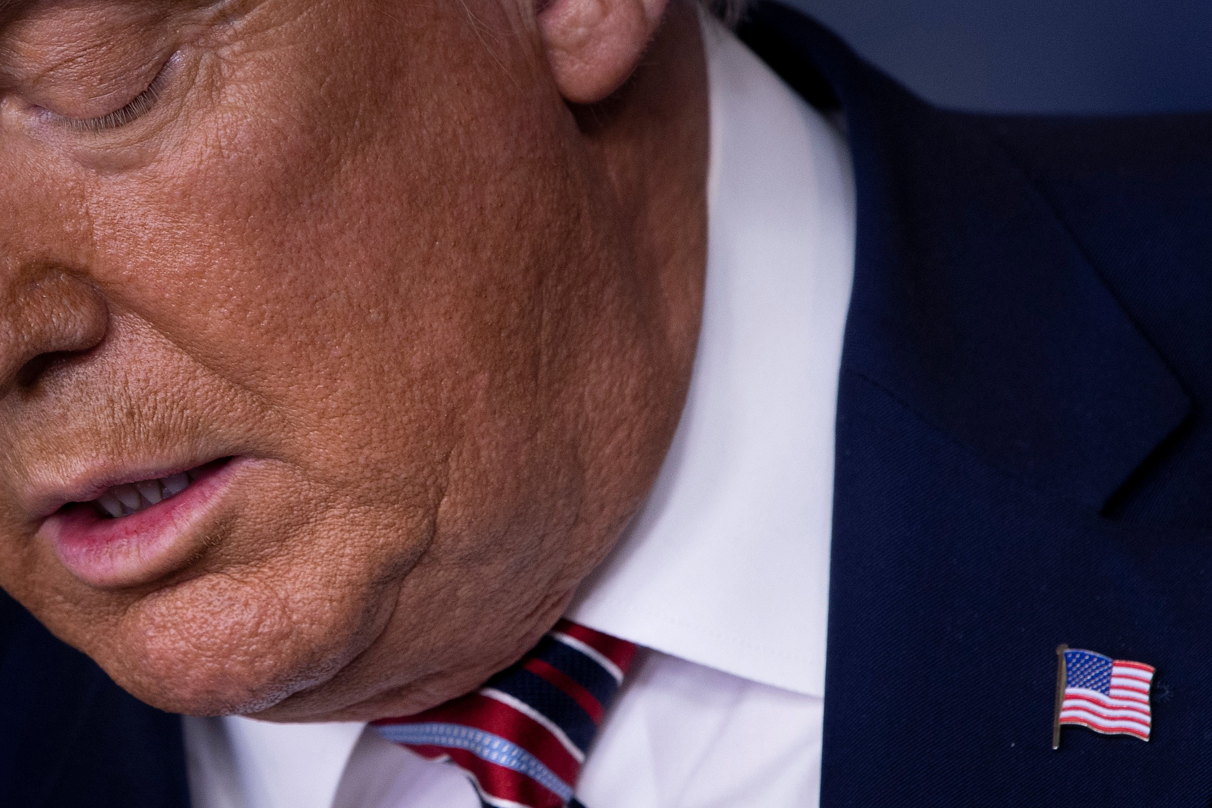 German News Website s Front Page Features Donald Trump As The Squatter 