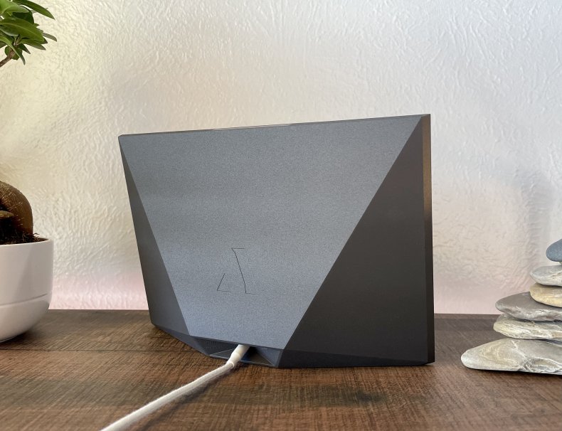 Aura Carver Review - Digital Picture Frame