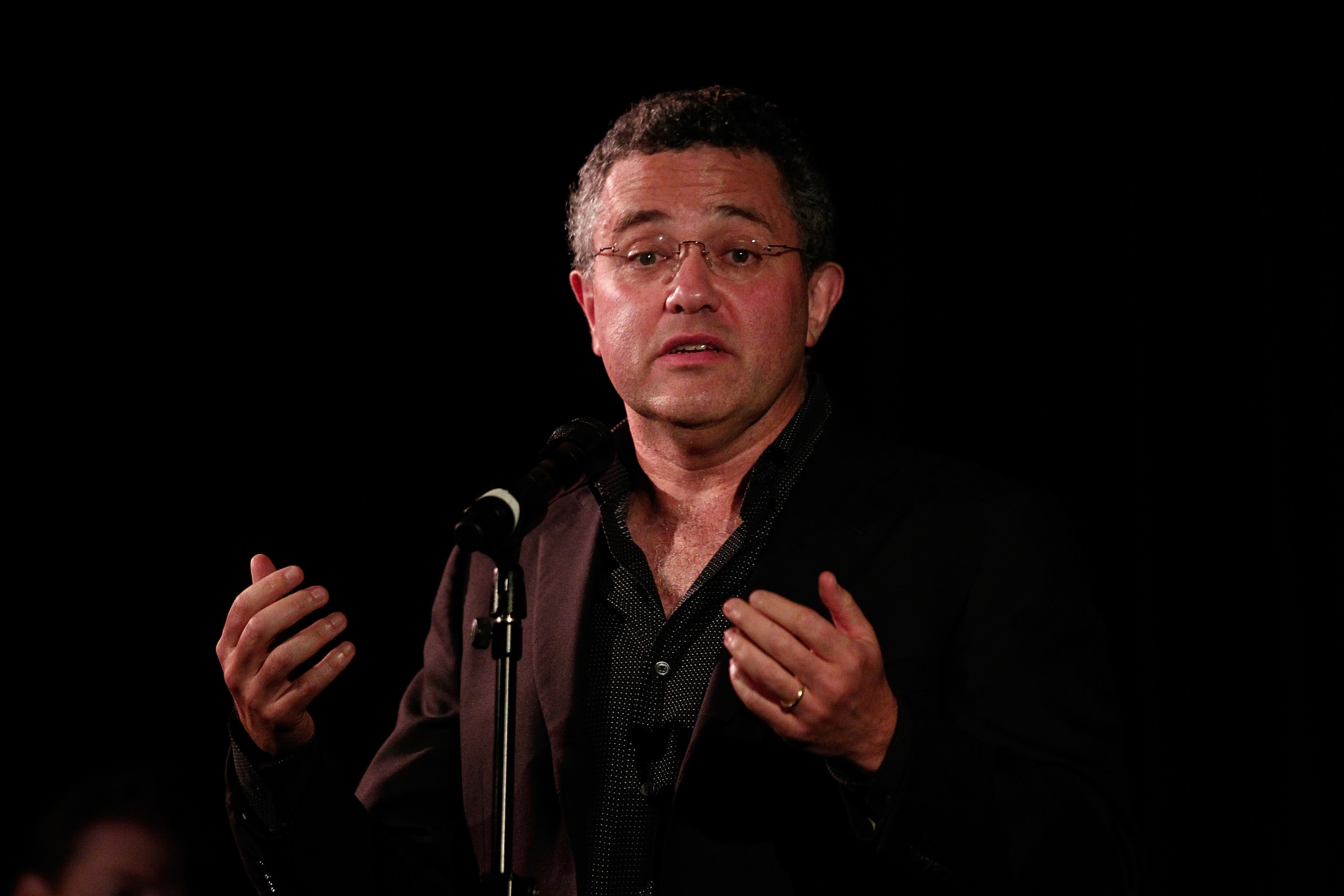 Jeffrey Toobin Twitter Video - Jeffrey Toobin Can't Be The Only Person