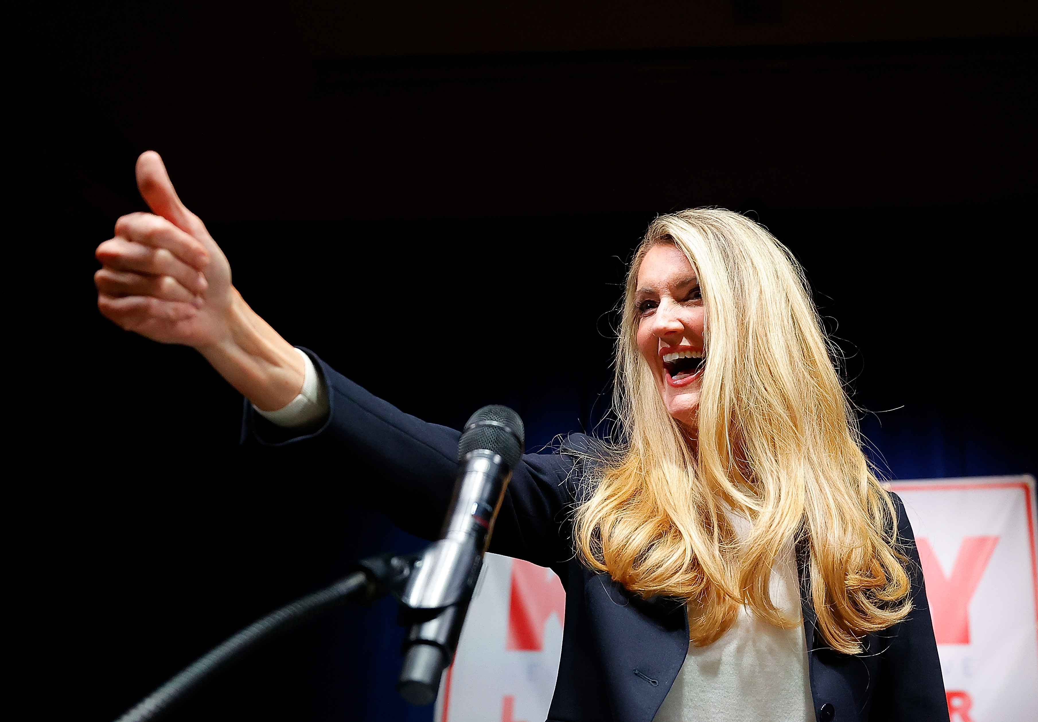 Loeffler wants everyone to vote early in georgia runoff despite gop