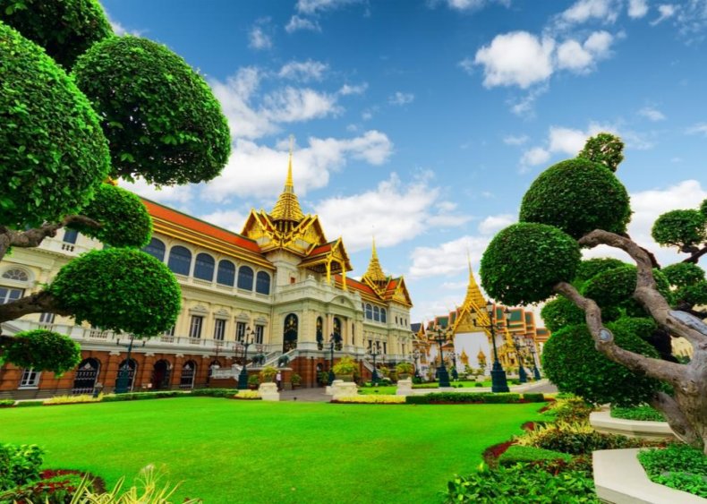 King Maha Vajiralongkorn: The Grand Palace King Maha Vajiralongkorn: The Grand Palace