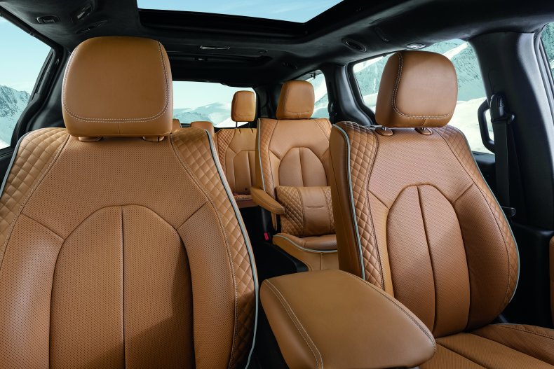 2021 Chrysler Pacifica AWD Review first drive 2021 Chrysler Pacifica AWD Review first drive