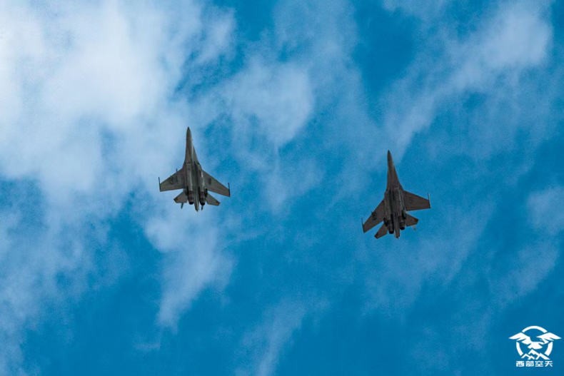 PLA Air Force J-16