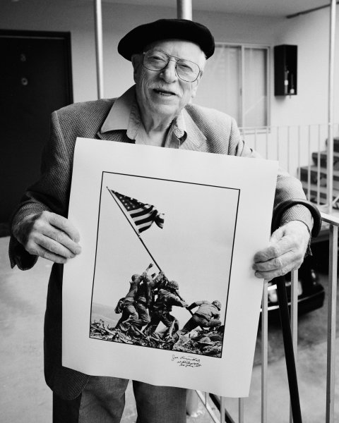 PER_Prisoners of History_02_52261022