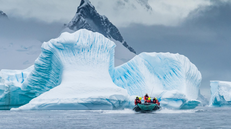 hurtigruten antarctica cruise