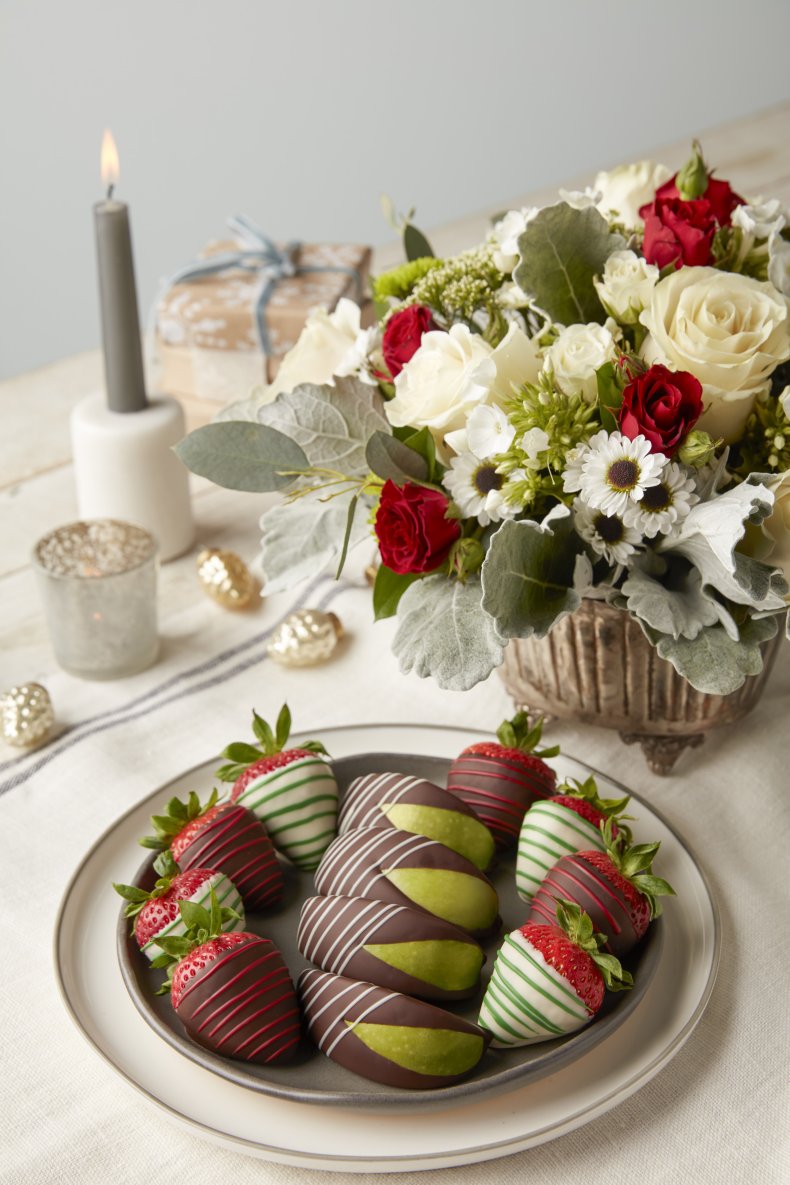 fruit basket edible