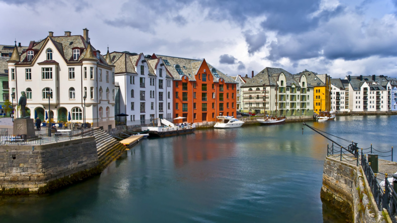hurtigruten norway cruise