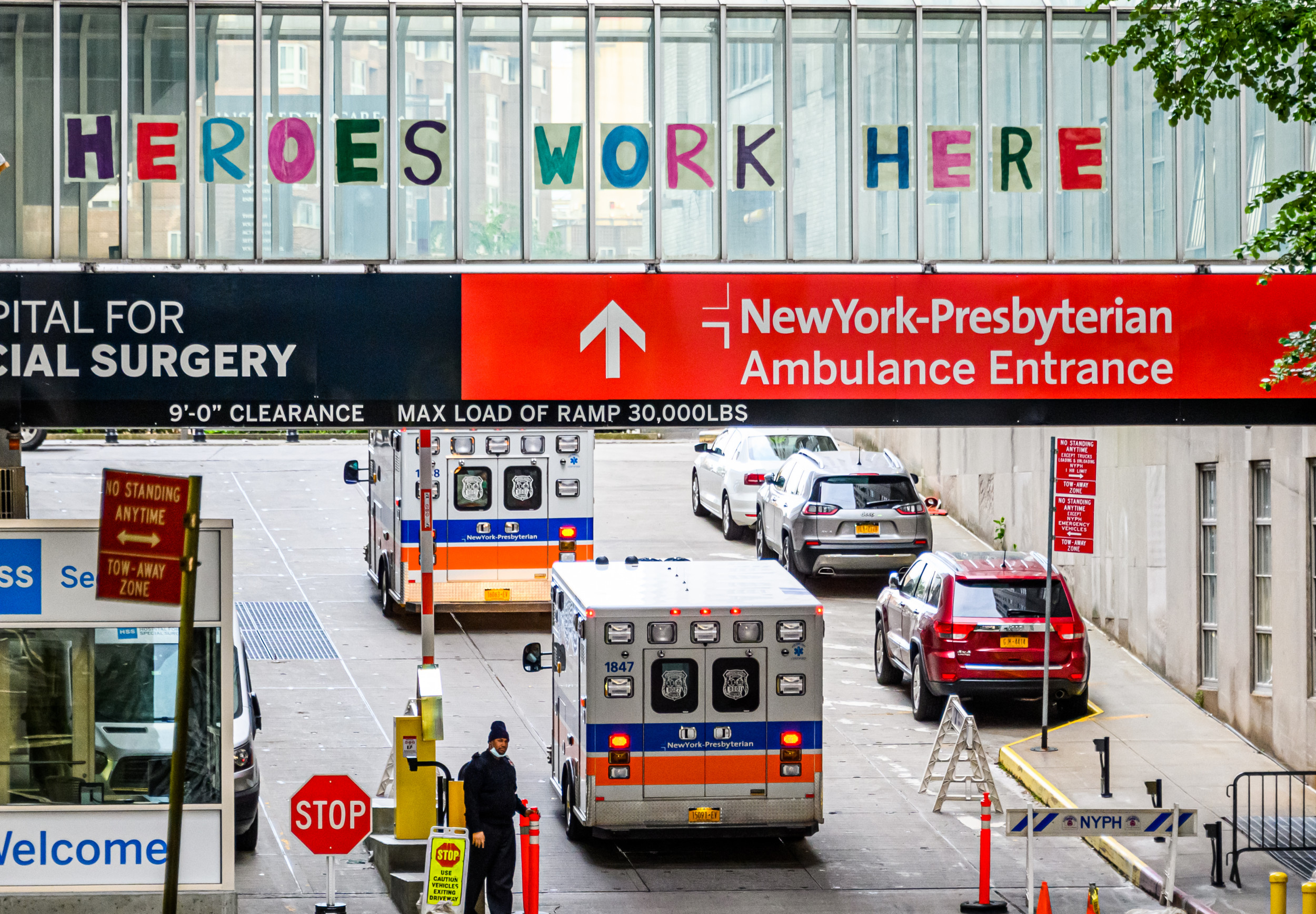 New York Presbyterian. New York Hospital. New York-Presbyterian Hospital. Newyork-Presbyterian och Spine Hospital.