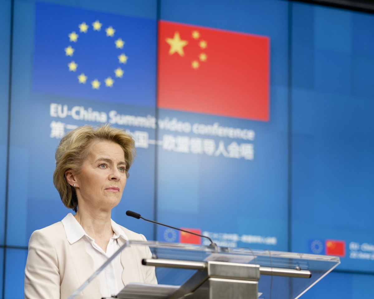 European Commission, EU, China, Flags, Trade