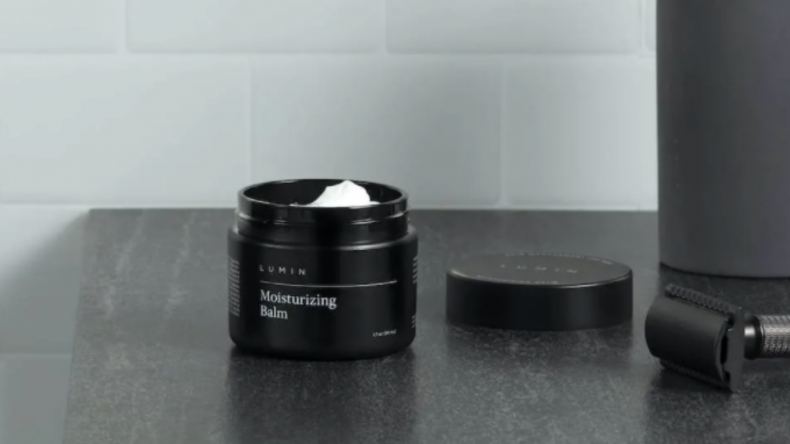 Lumin Moisturizing Balm