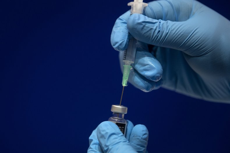 pfizer vaccine mandate travel government