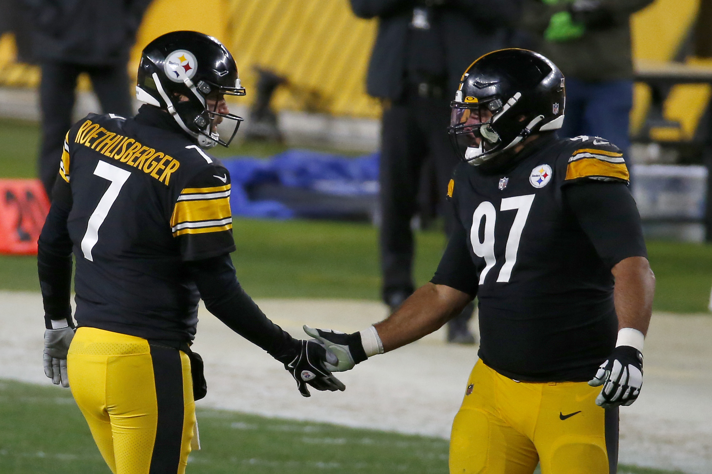 Steelers clinch AFC playoff berth, will face Chiefs