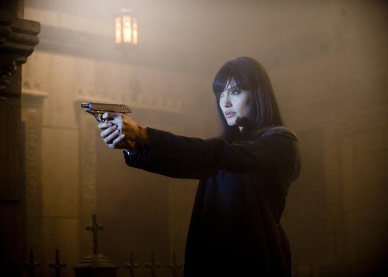 Salt (2010)