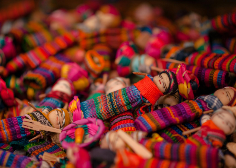 Guatemala: Worry dolls promote stress-free sleep