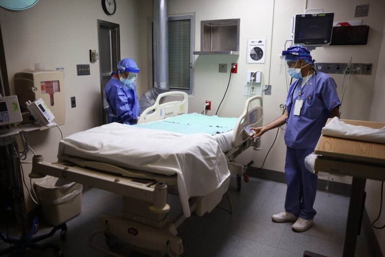 COVID-19 nurses Chicago Illinois hospital December 2020