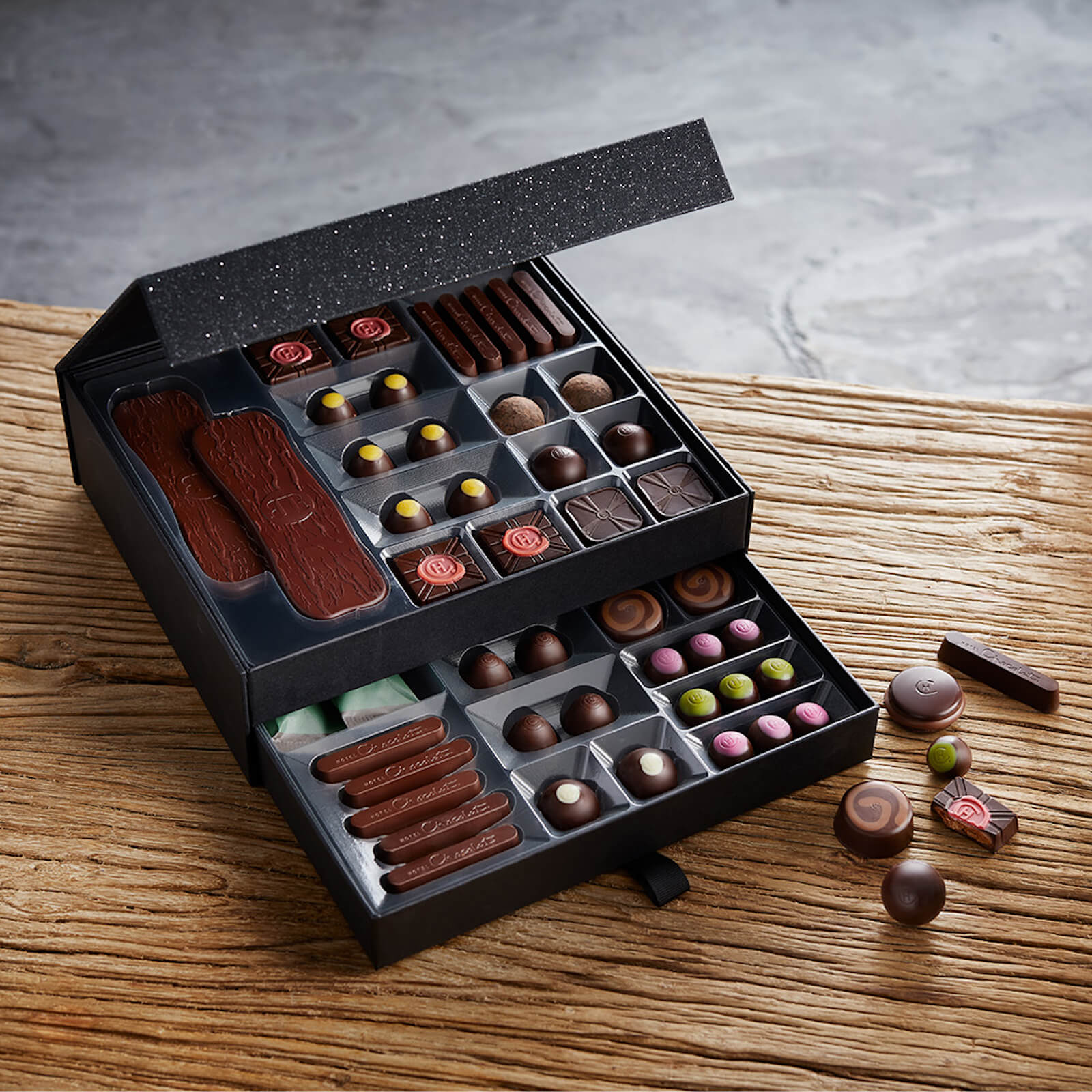 Moreton Gifts The Top 10 Favourite BRITISH Chocolate Bars Gift Box India |  Ubuy