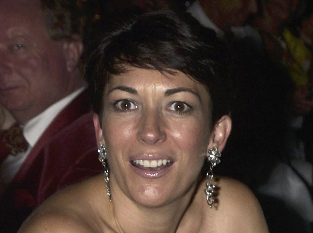 Ghislaine Maxwell Trusted To Monitor Suicidal Inmates Her Lawyers Say