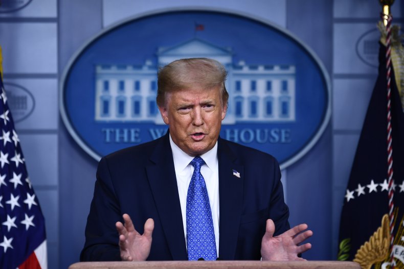Donald Trump, COVID-19, White House