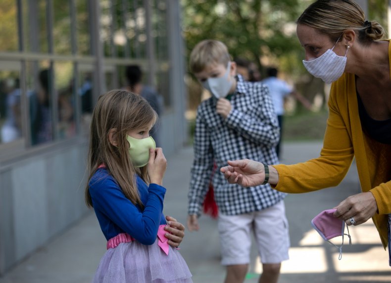 Connecticut school students teacher masks September 2020
