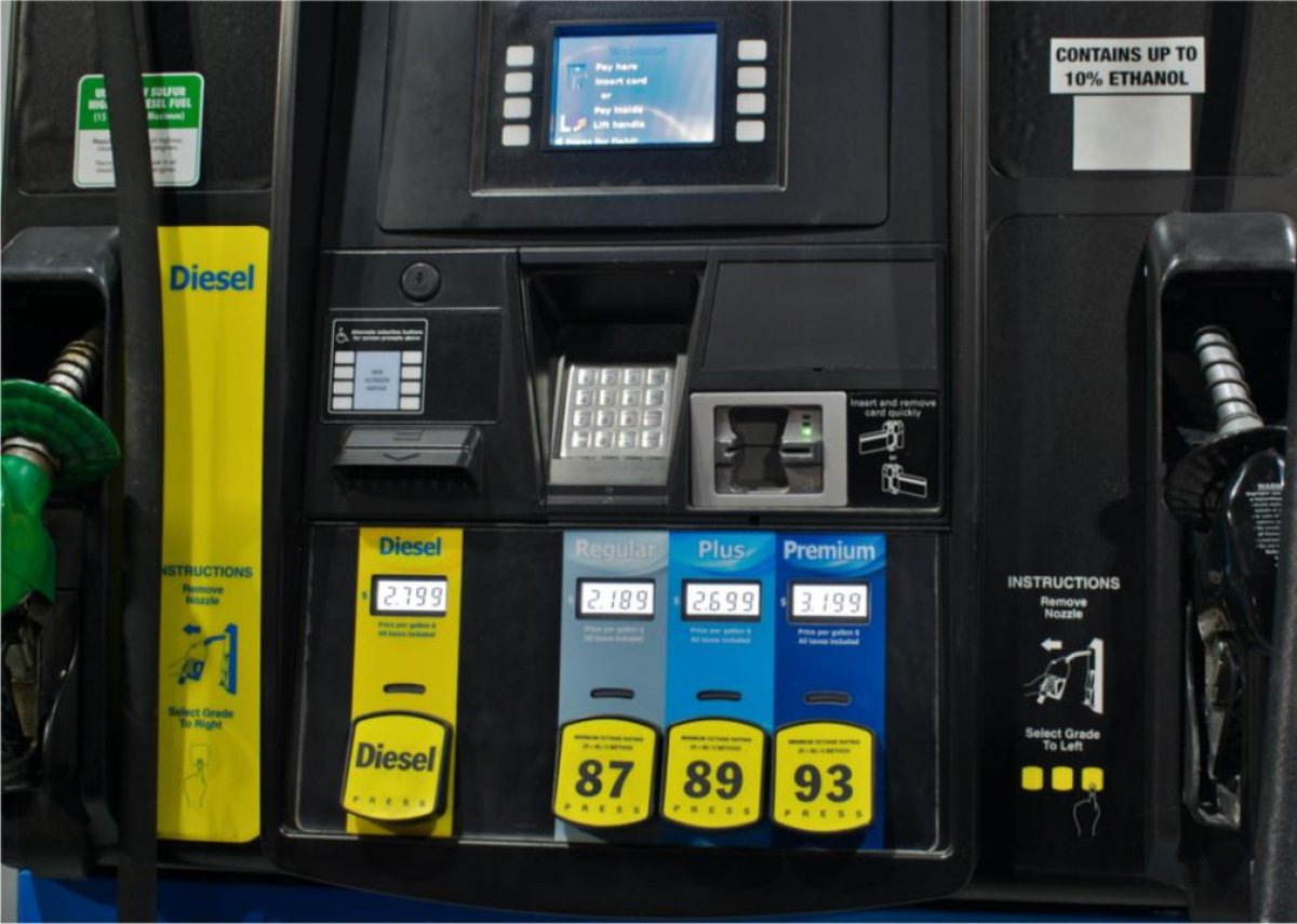 January 27: Cambridge ordains climate warning labels on gas pumps