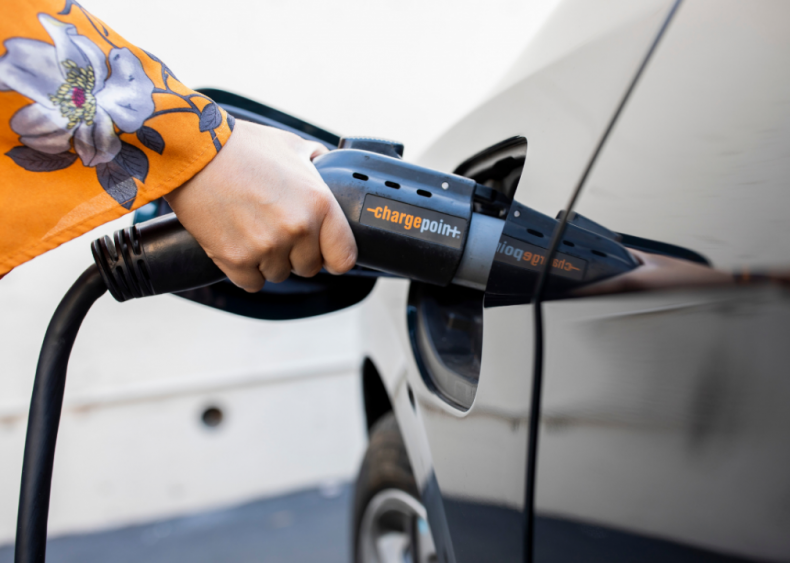 September 22: California bans the sale of gas-powered cars