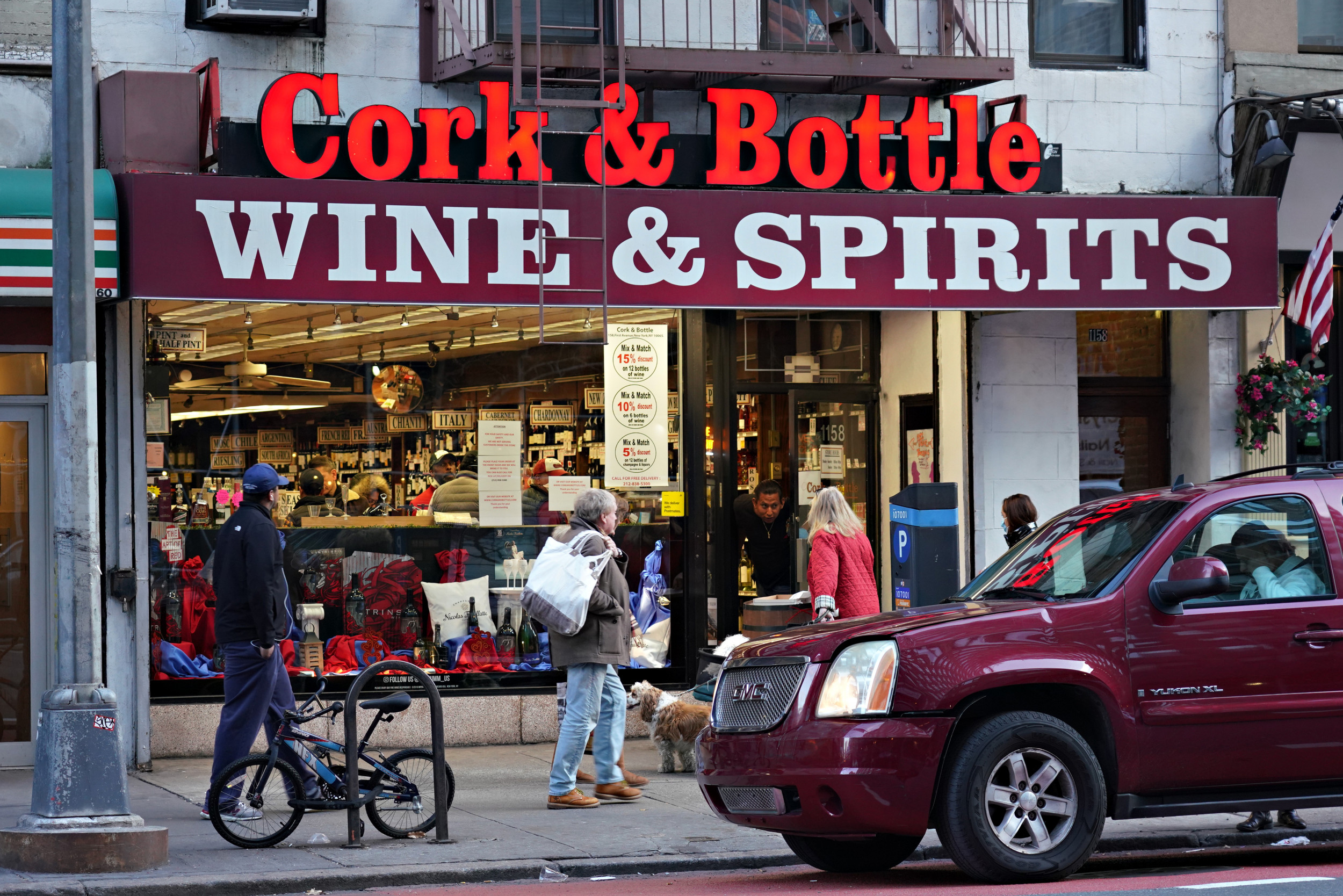 Are Liquor Stores Open on New Year's Eve 2020? See Opening Hours