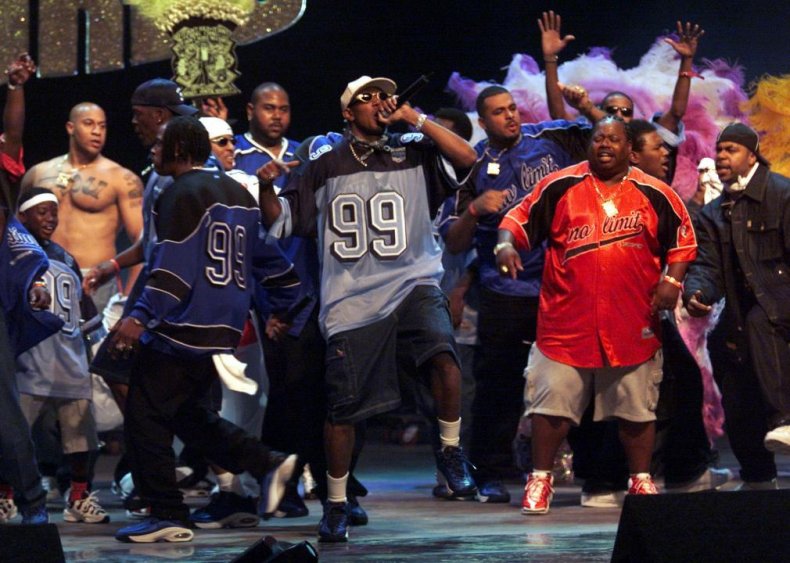 Master P starts No Limit Master P starts No Limit
