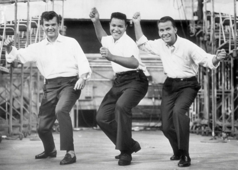 1961: Maris tops Ruth; Chubby Checker twists his way to fame