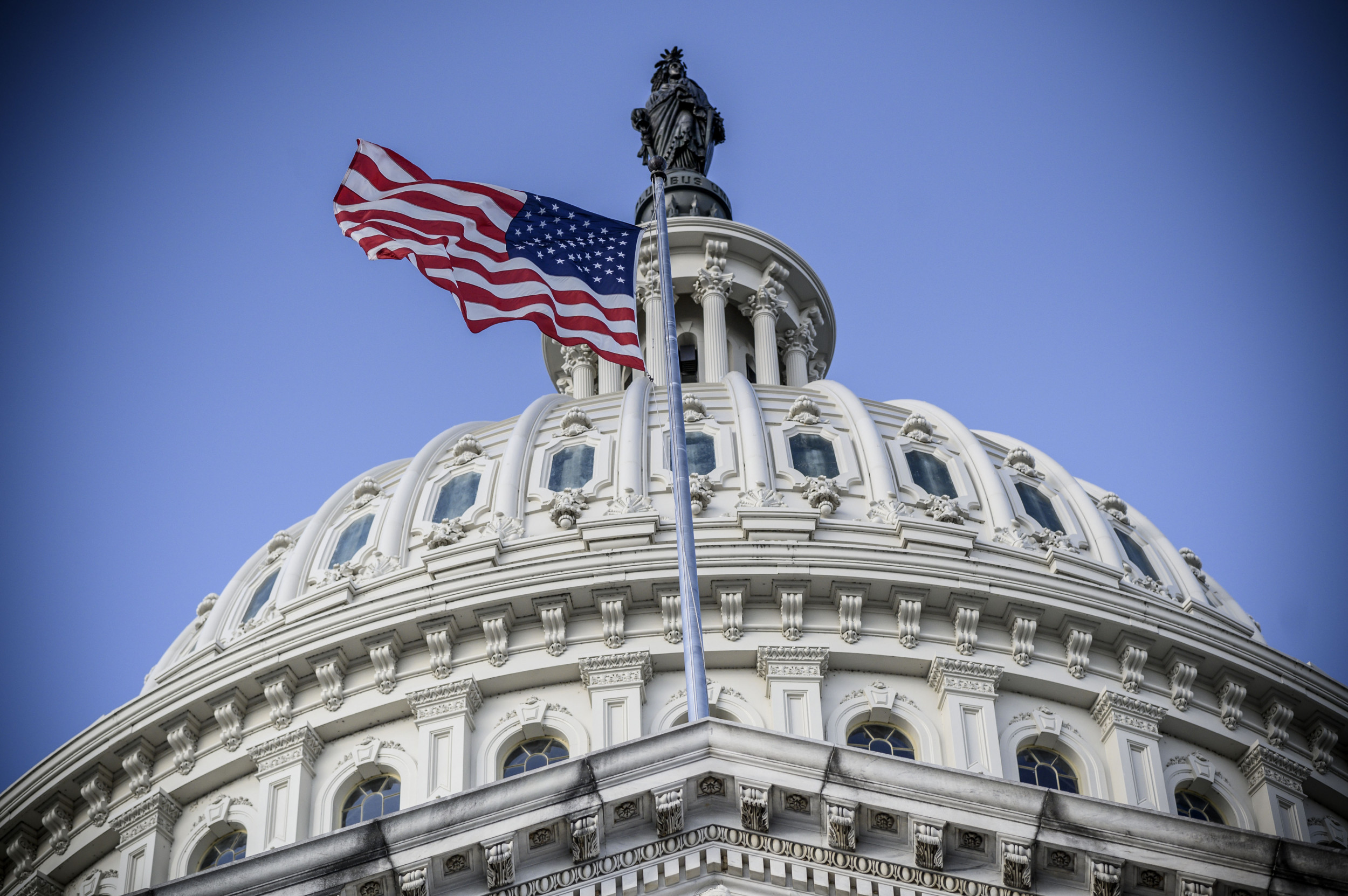 Democrats Attempts to Revive $2000 Stimulus Checks Shot Down by Mitch McConnell