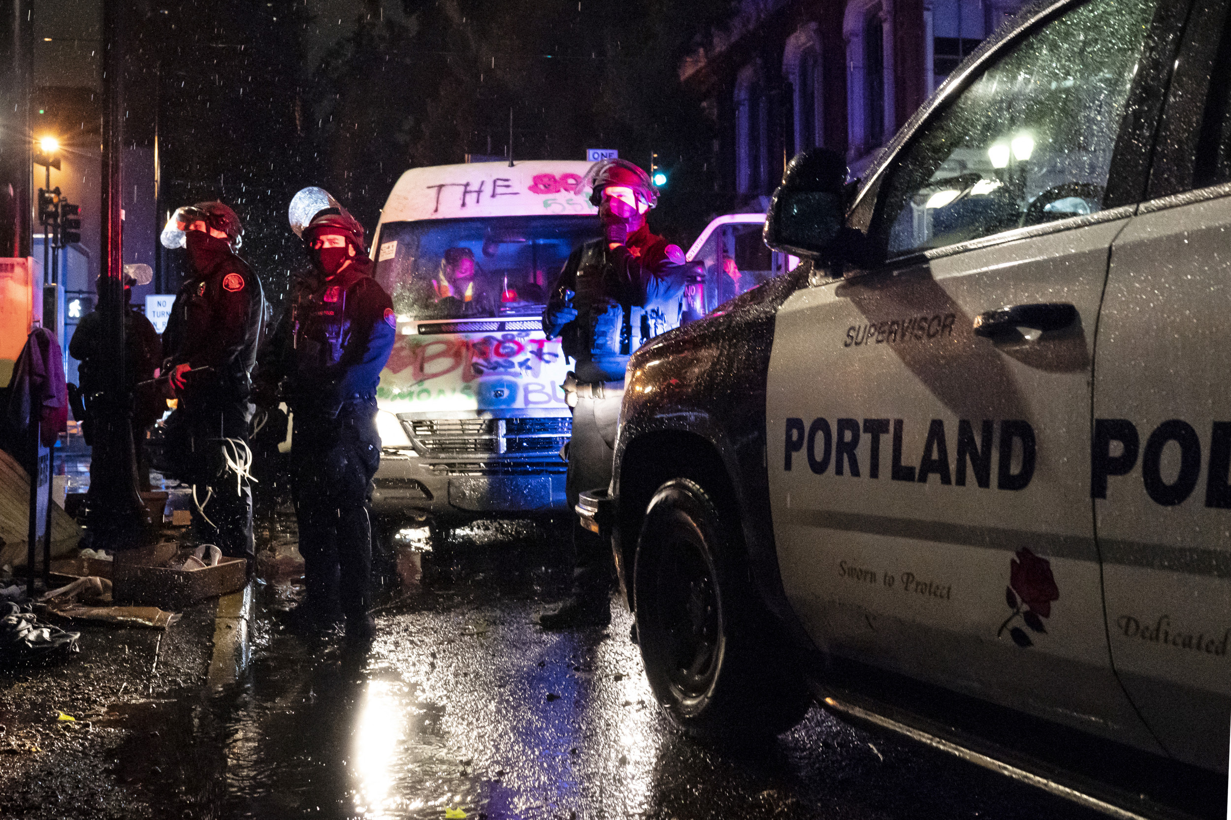 Portland Begins 2021 With a Riot As Protesters and Police Exchange Firebombs and Tear Gas