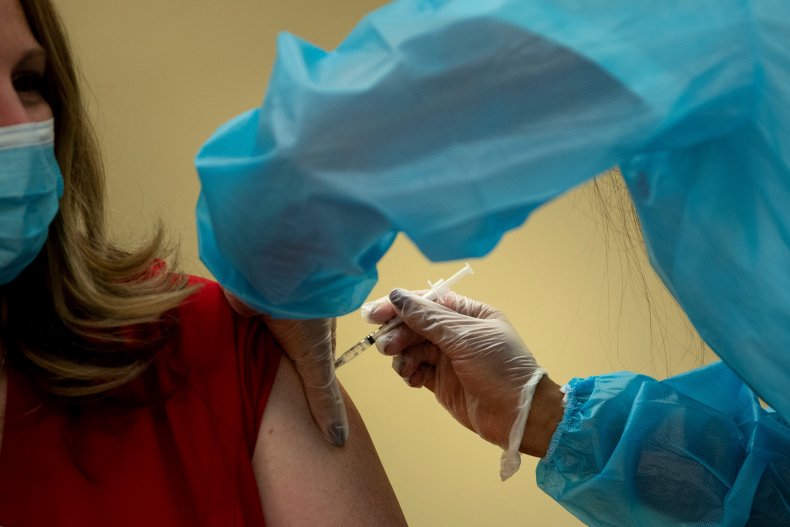 vaccine moncef slaoui distribution 20 million