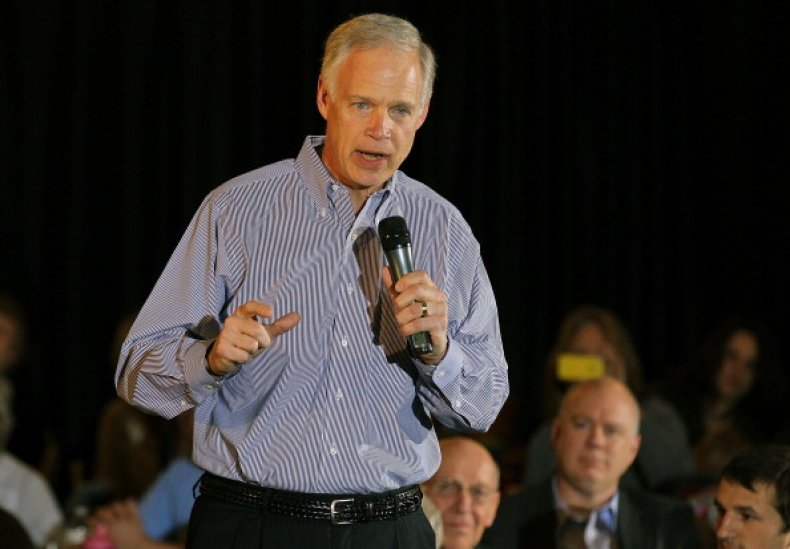 Republican Presidential Candidate Mitt Romney Campaigns In
