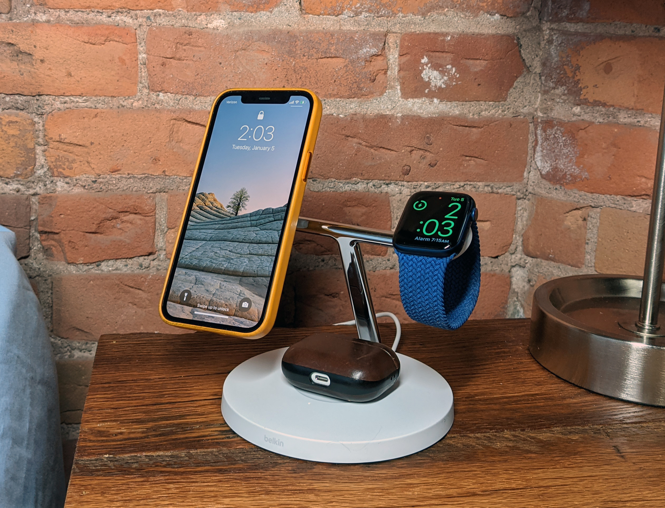 Belkin BOOST CHARGE PRO MagSafe 3-in-1 Wireless Charging Stand 15