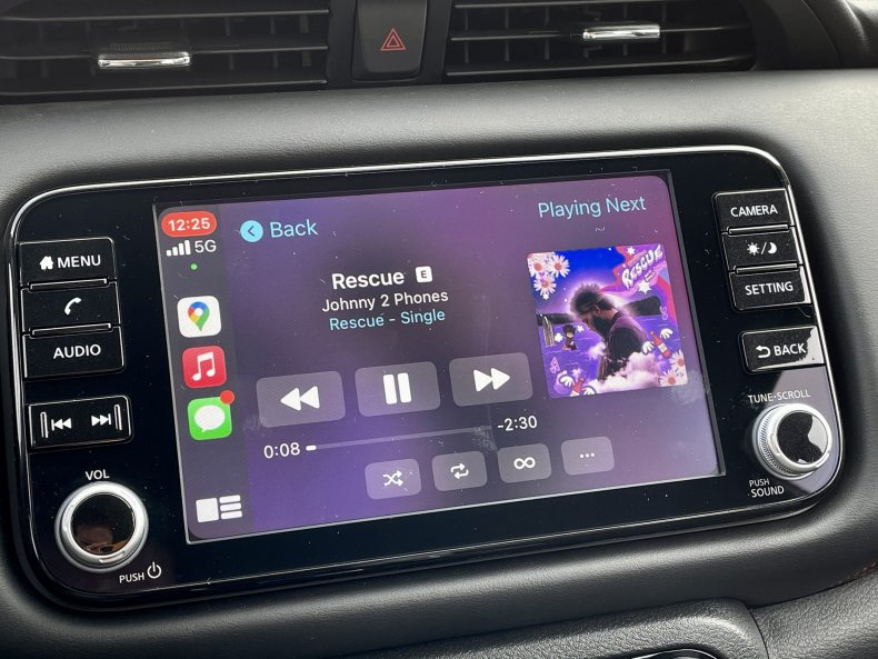 2021 Nissan Kicks Review First Drive infotainment