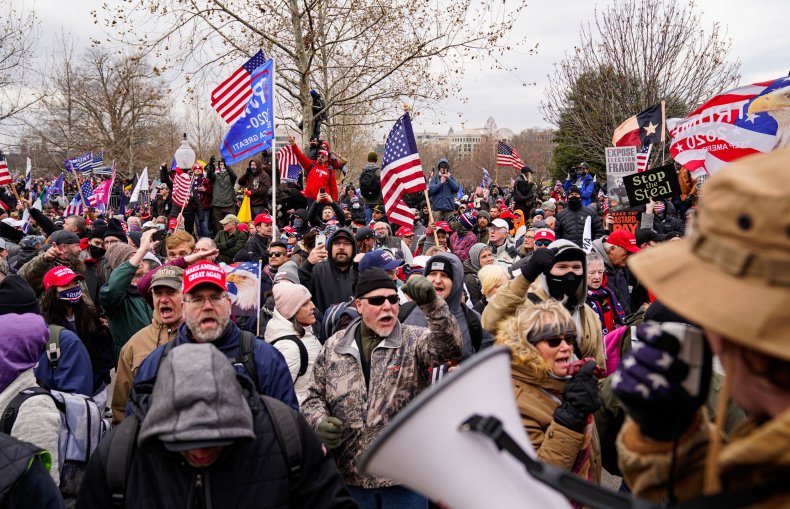 Crowds gather outside the U.S. Capitol