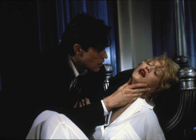 #89. Body of Evidence (1992)