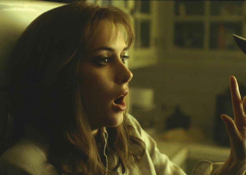 #32. Lost Souls (2000)